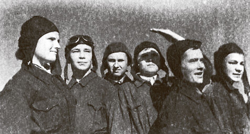 Аэроклубовцы