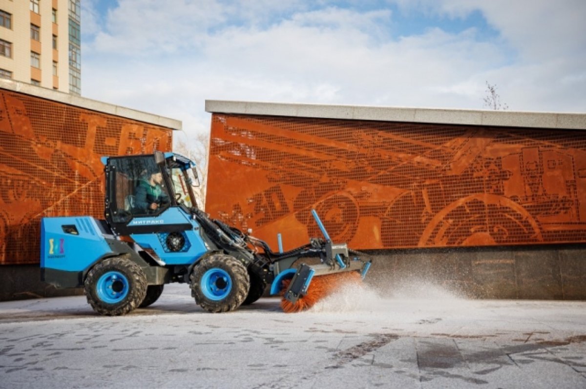    На улицы Екатеринбурга выйдет новая уборочная техника