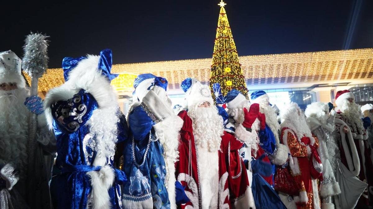    Парад Аяз Ата:NUR.KZ / Владимир Третьяков