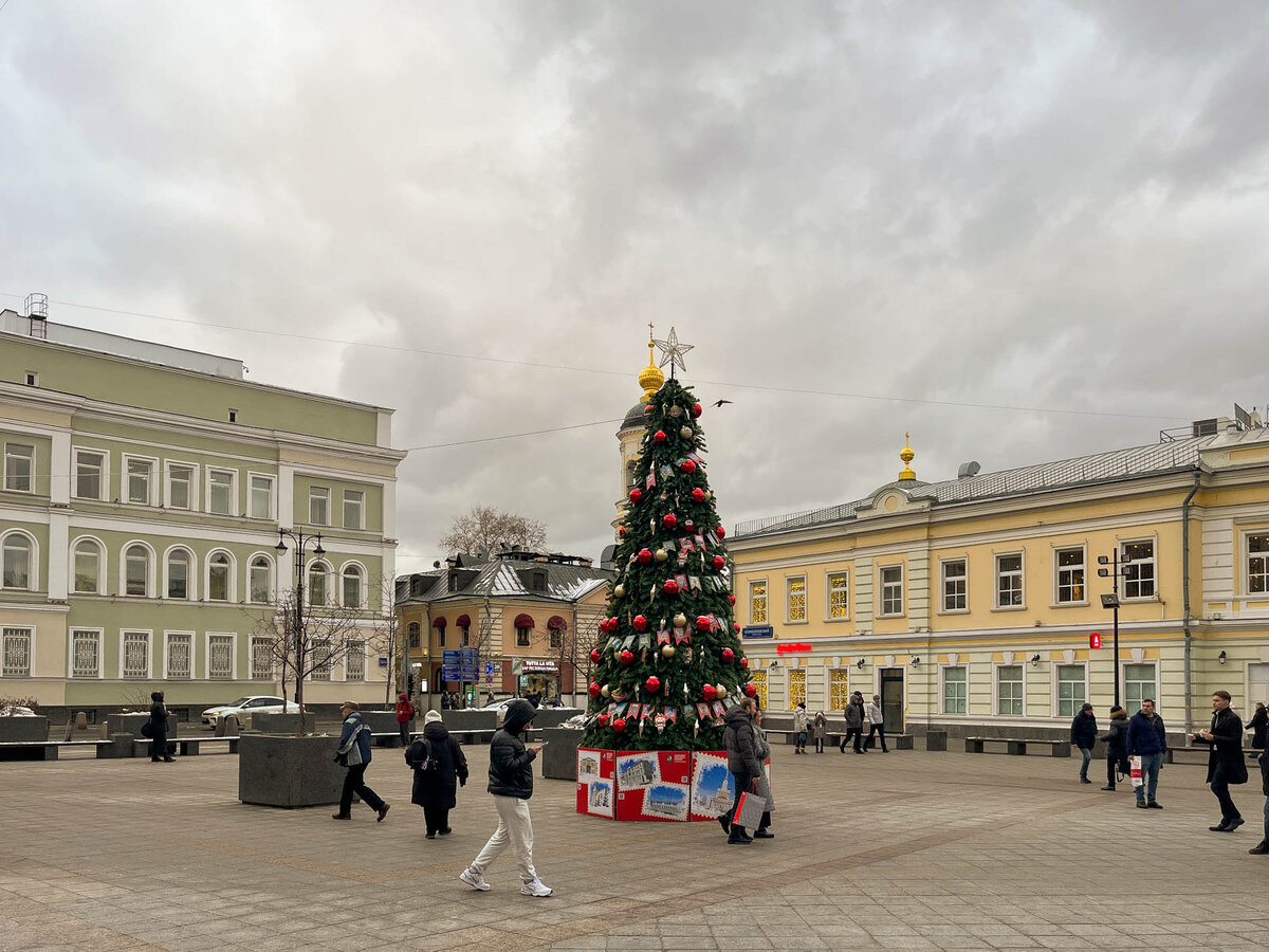 Как убирают снег в центре Москвы на самом деле. Съездил и поразился.  Показываю | Самый главный путешественник | Дзен