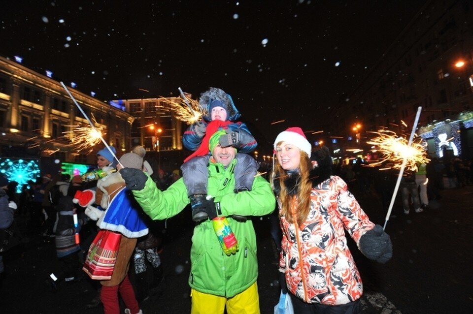    Новый год 2023-2024 отметят с шоу-программой в центральном парке Волгограда. Евгения ГУСЕВА