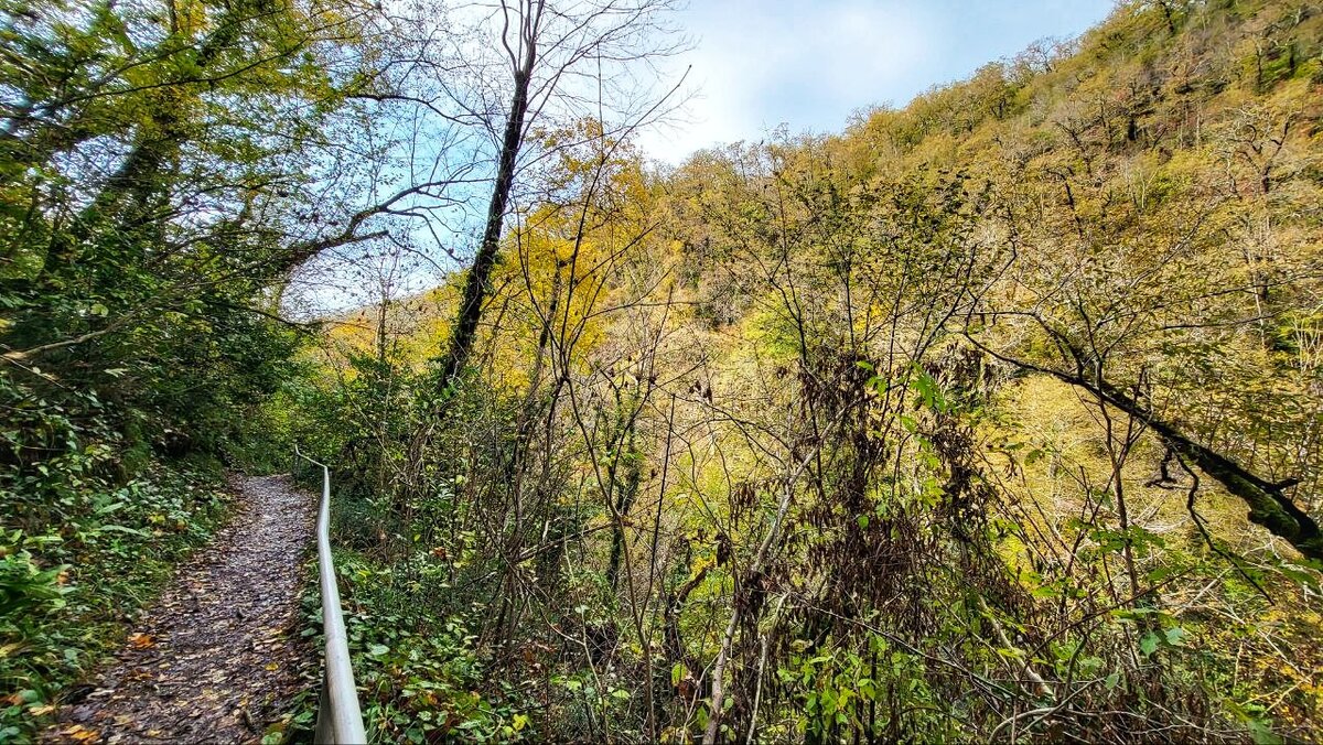 Тропа на краю 