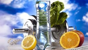 Не  секрет, что важную роль в стимуляции и повышении иммунитета играют  физические упражнения. При чем это не просто зарядка в виде легкой  разминки. Но динамичная физическая нагрузка. К примеру: скандинавская ходьба, бег трусцой.