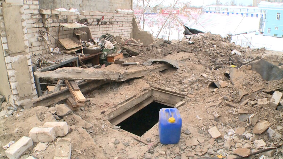    Взорвался гараж. Погибли два брата