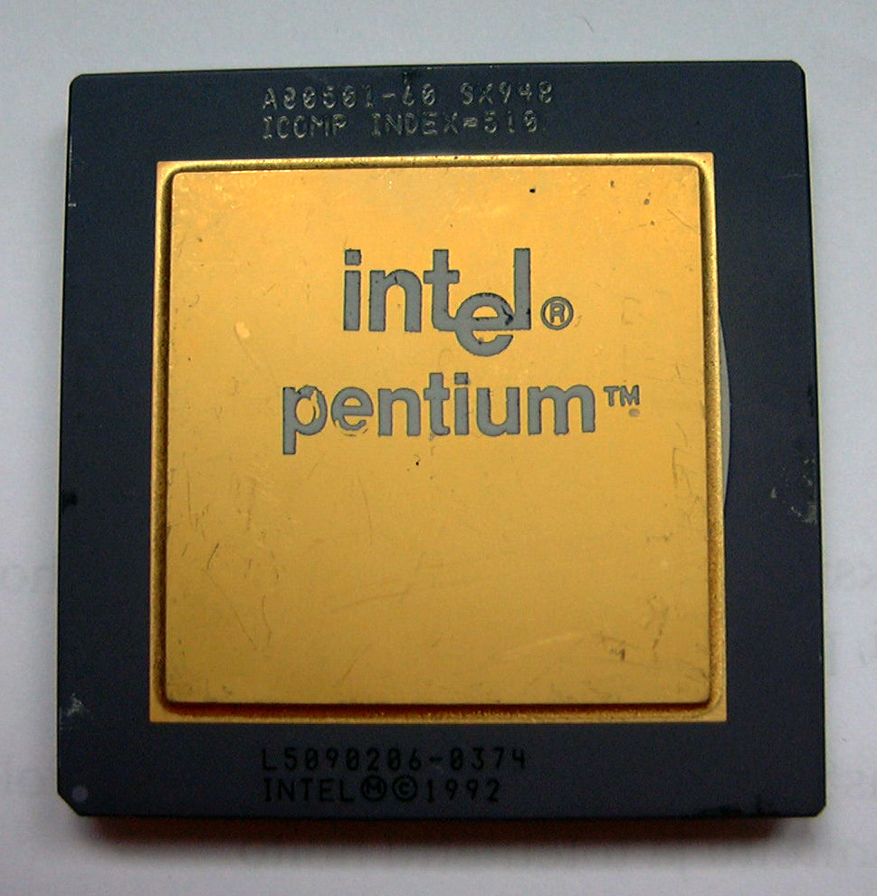 Первый интел. Процессор пентиум 1993. Процессор пентиум 1. Pentium 60. Intel Pentium 1 поколения