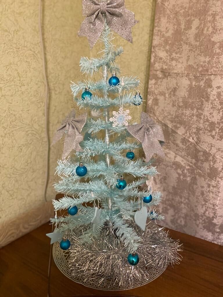 Елочка сестренки и племяшка Тимура!!