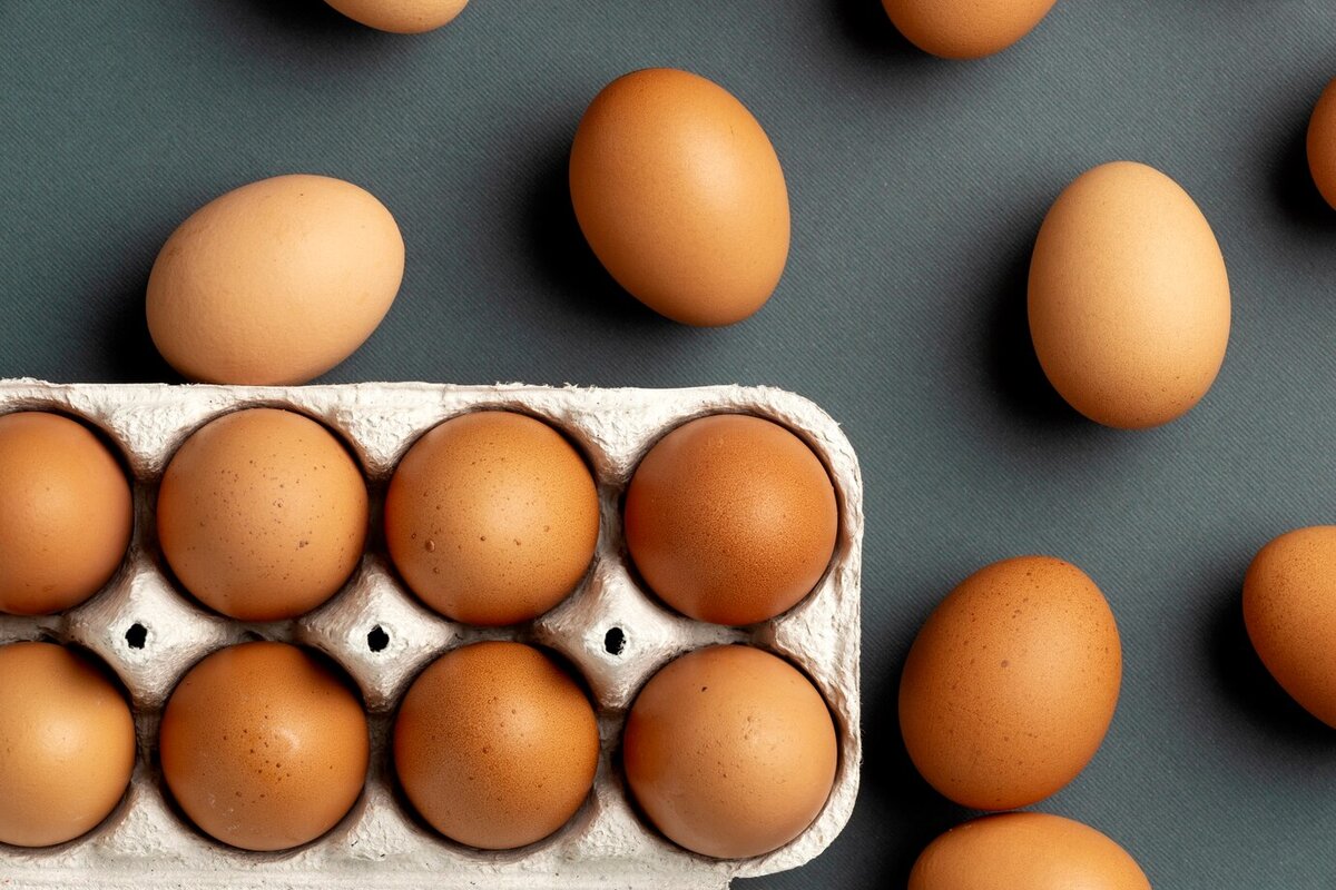 Прочитал: «Набиуллина назвала причину роста цен на яйца». И в очередной  раз восхитился: умеют же наши чиновники просто и доходчиво объяснять!

Спрашиваешь: почему яйца подорожали?
