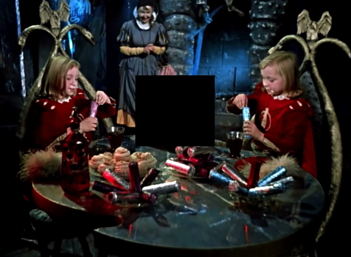 Кадр из фильма "Королевство кривых зеркал", 1963 г.