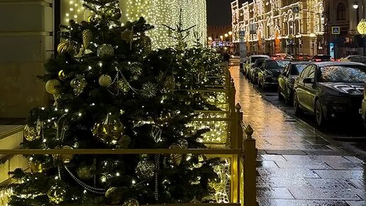 Москва | Гостиный двор в этом году радует своими новогодними ...