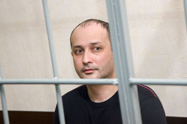    На следующем заседании в зале суда ждали бывшего первого зампредправления ТФБ Рамиля Насырова. «Он находится под стражей, на судебное заседание явиться не может», — сообщил в начале процесса судья Юрий Арсенюк Фото: «БИЗНЕС Online»