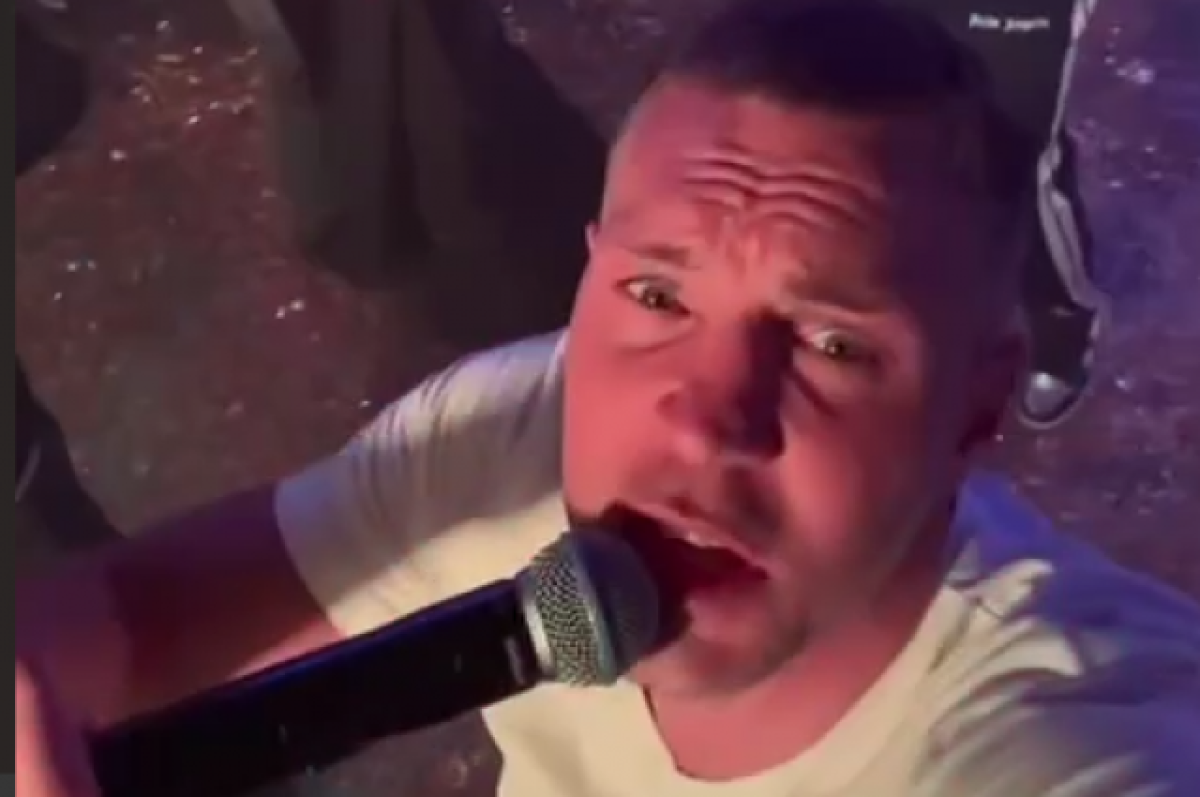    В «Локомотиве» отреагировали на исполнение Дзюбой песни о «Зените»