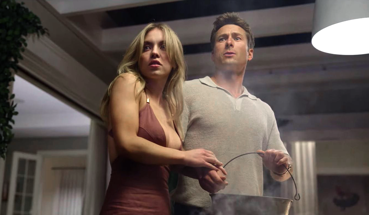 Кадр из фильма "Кто угодно, кроме тебя"