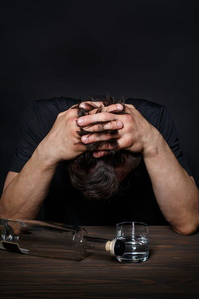 Зависим от общества. Зависим от общества. Современные интернет карикатуры. Зависим от общества. Мнение людей.