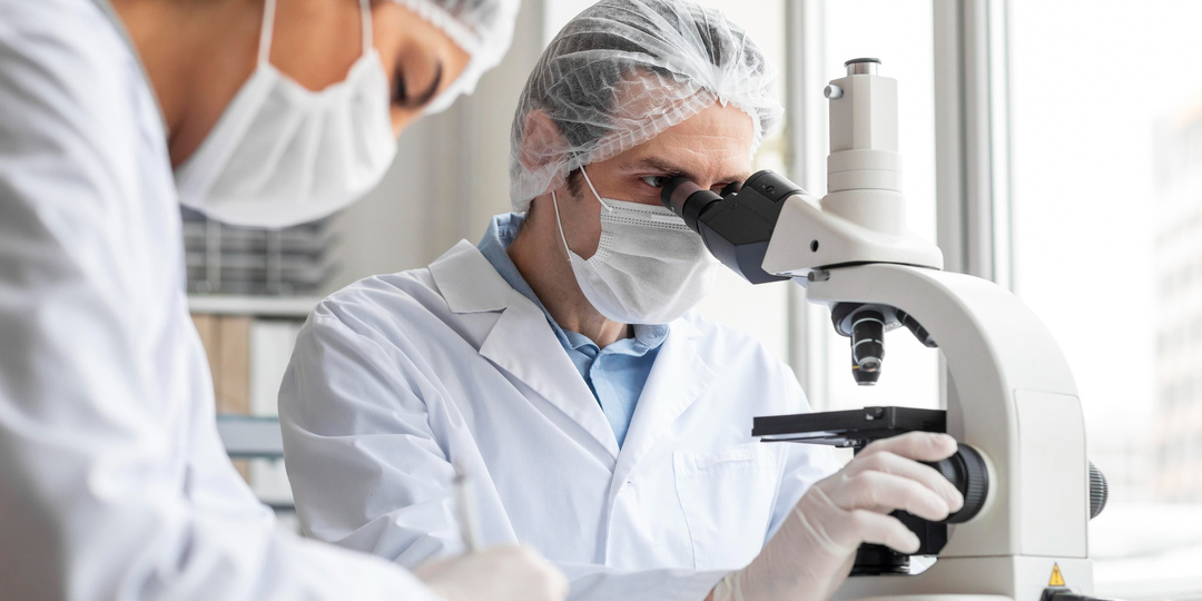 Российские ученые создали препарат, который уничтожает раковые клетки и стимулирует иммунитет