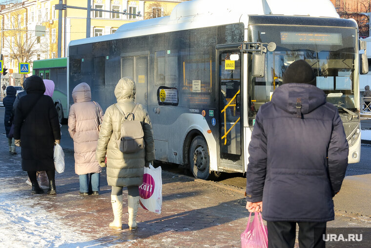    С 31 декабря по 8 января в Тюмени автобусы будут работать по расписанию выходных дней