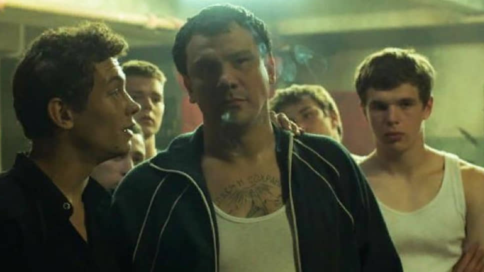 Кадр из сериала «Слово пацана»