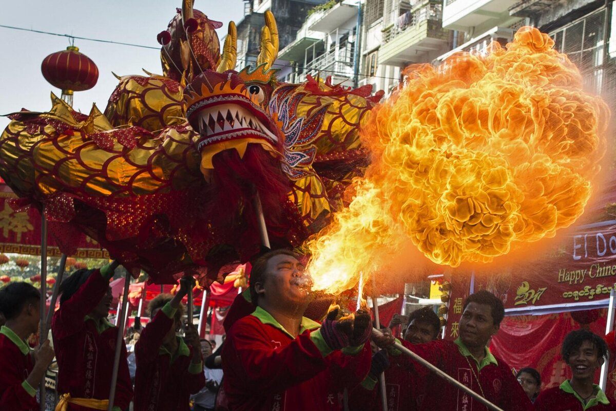 Китайский новый год (Chinese New year). Новый год в Китае. Танец дракона в Китае на новый год. Китайский новый год празднование.