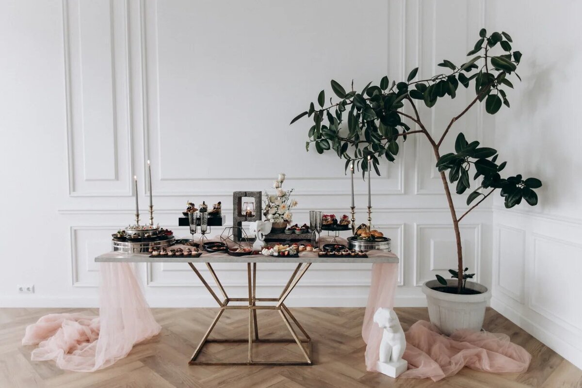 Фуршетный стол от Chalfei catering