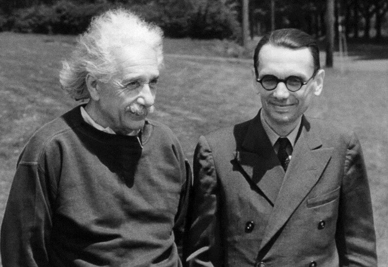 Тут Гёдель аж с Энштейном, чтобы вам легче доверялось.