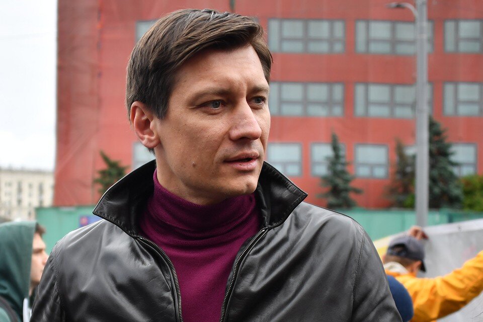    Дмитрий Гудков* объявлен в международный розыск. Виктор ГУСЕЙНОВ