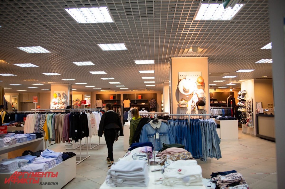    В торговых центрах Новосибирска перед Новым годом начался ажиотаж