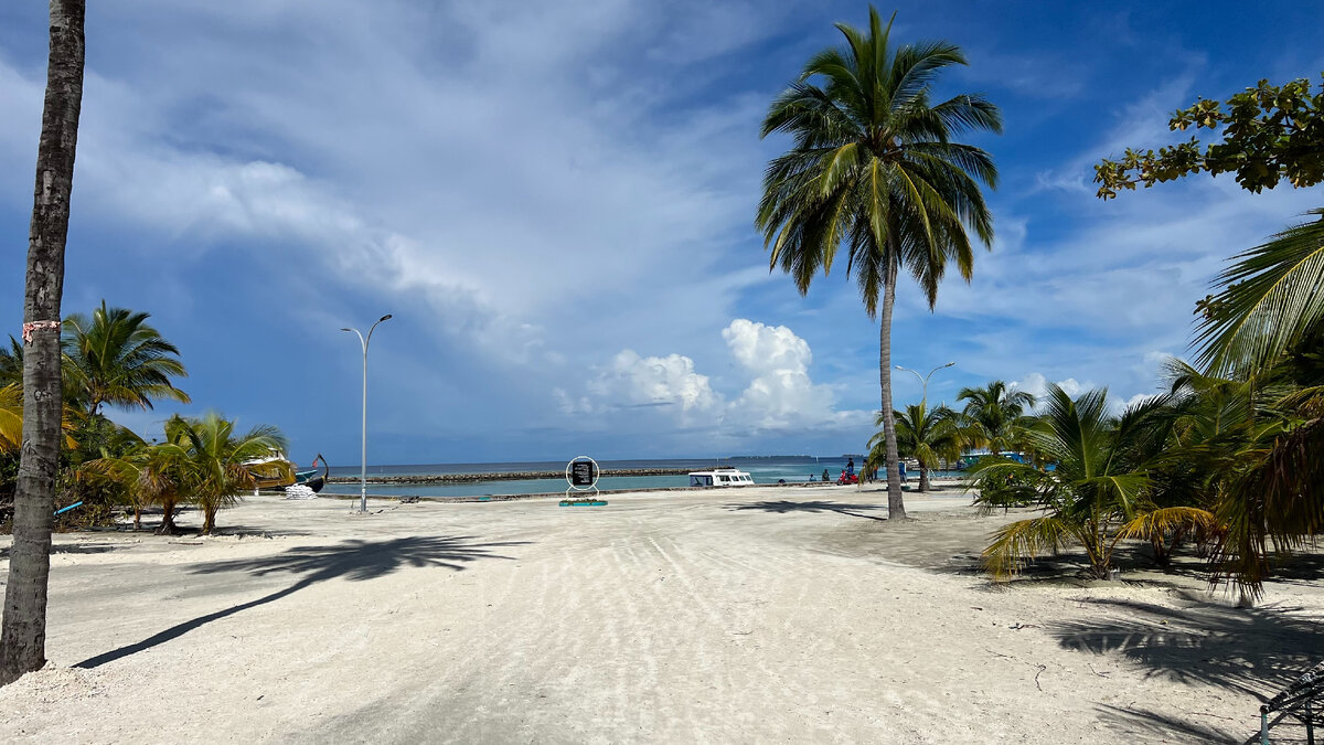 БОДУФОЛУДУ (Bodufolhudhoo). Остров надежды или разочарования? Свежий обзор  ноябрь 2023 | Мальдивы наизнанку 🏝️ | Дзен