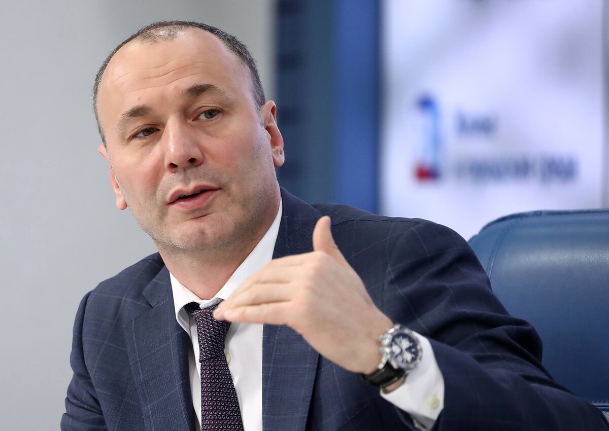 Анзор Музаев 