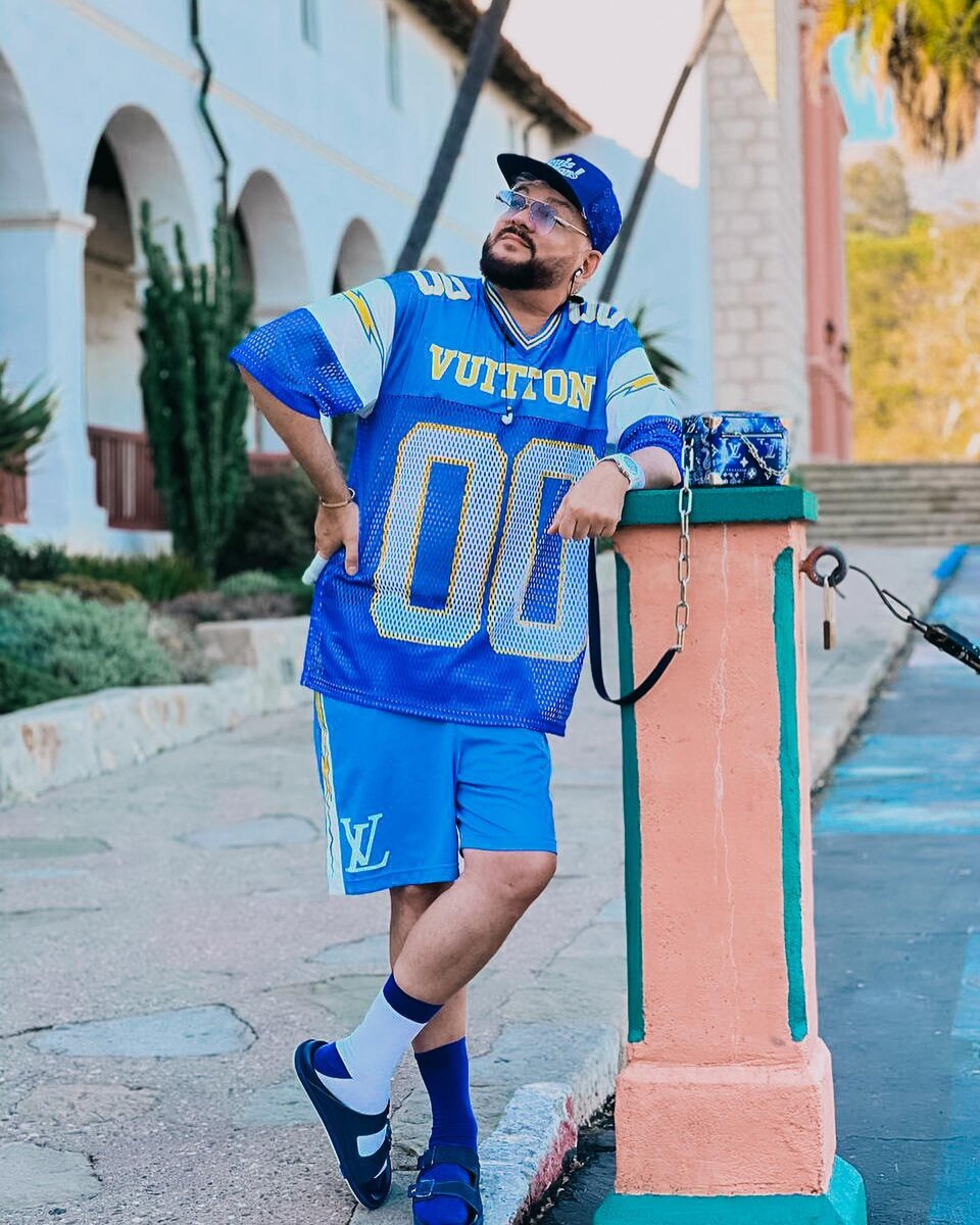 Знаменитостям всегда нужно быть в хорошей форме. Кому-то повезло от природы, а кому-то пришлось немного потрудиться, чтобы достичь стройности.-10