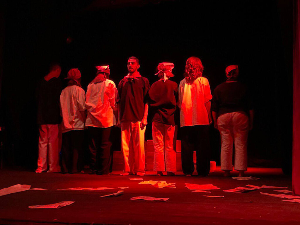 Наступать на горло собственной песне ради идеи? Художник и время — или — художник и вечность? Что умирает, а что остается?-5