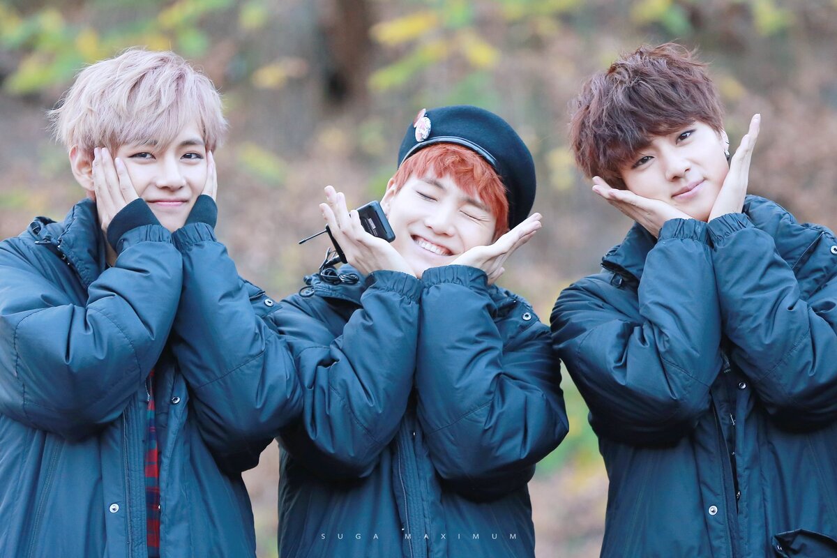 Мы милашки, куклы - неваляшки ...