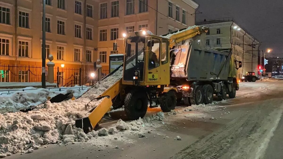 В Петрозаводске продолжится масштабная уборка снега | Новости Карелии |  Karelinform.ru | Дзен