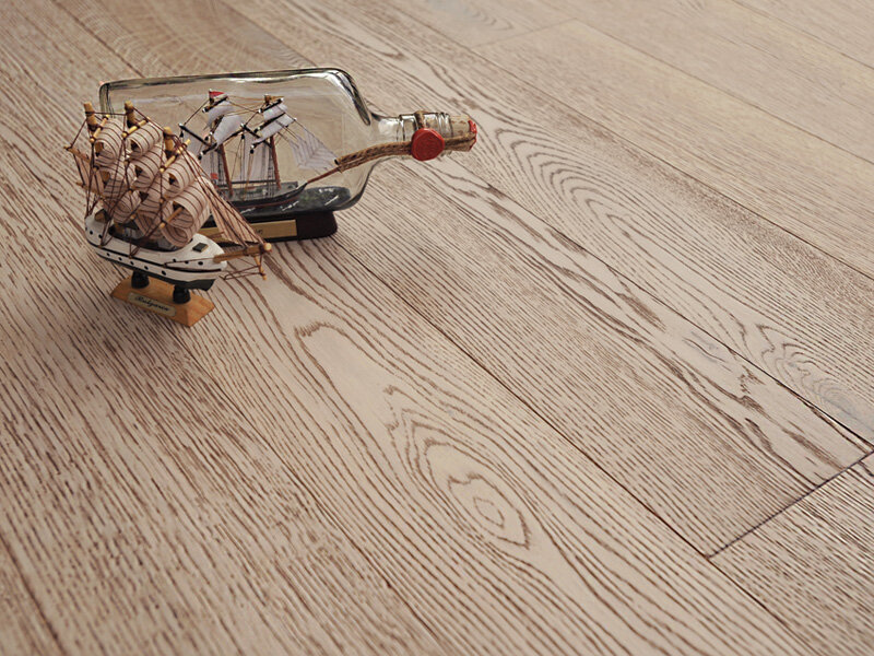 Можно ли покрасить паркет без циклёвки 