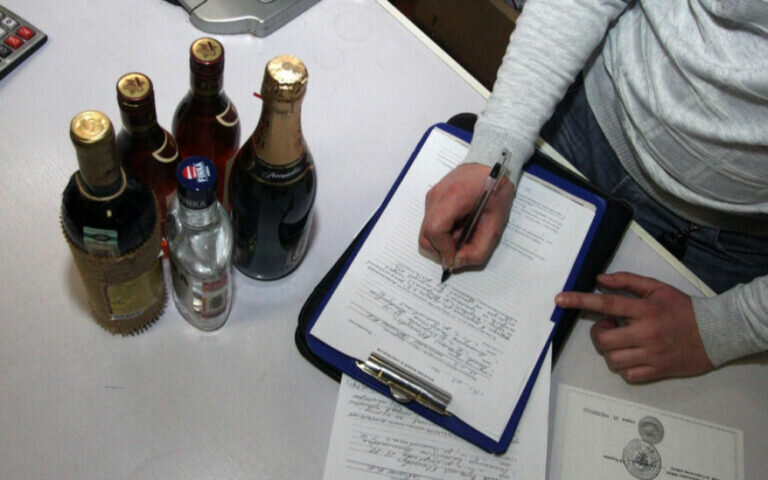    С начала года в Оренбуржье изъято из оборота 5390 литров нелегального алкоголя Белов Михаил Александрович