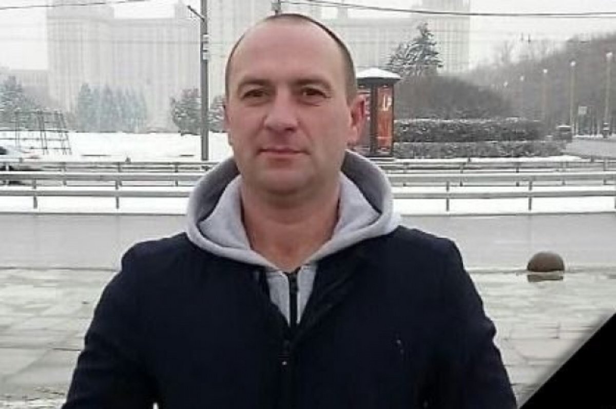    В июле 2023 года Дмитрий Чернецкий заключил контракт и ушёл в зону проведения СВО. Служил снайпером мотострелкового батальона.