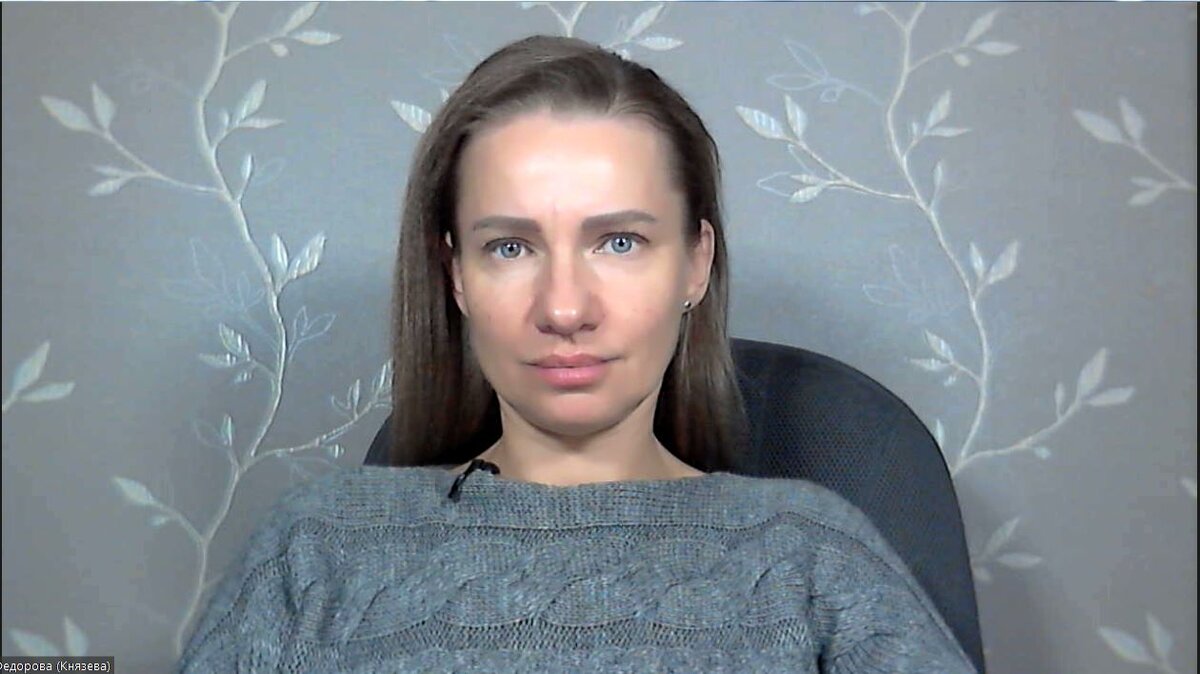 На фото автор Дзен-канала, Ирина Князева, карьерный консультант №1 по мнению ведущего отраслевого сервиса HRTIME.