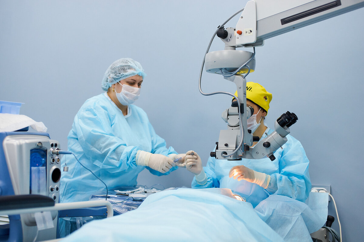 Катаракта. Насколько опасна операция? | Омикрон Офтальмологический ...