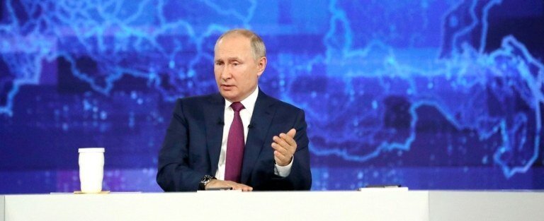 Прямая линия с президентов Владимиром Путиным