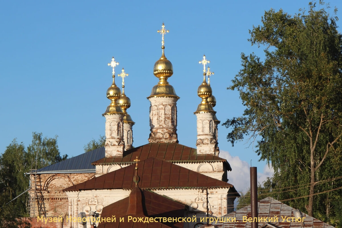 В воскресенье, 2 июля, приглашаем всех желающих на субботник в Сретенский храм