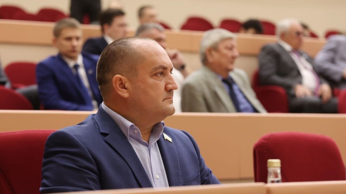    Калинин поддержал Исаева в вопросе обеспечения жильем детей-сиротНовости Саратова и области – Сетевое издание «Репортер64»