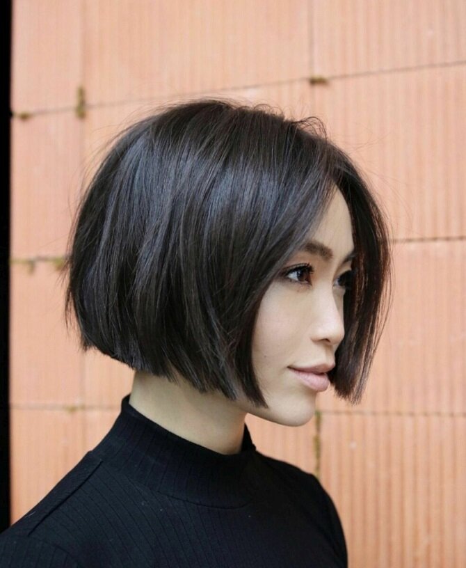 Женские стрижки каре боб каре 50 лет. Стрижка боб каре за 50. Стрижка 50 лет каре. Джейн фонда с прической каре. Стрижка боб каре 50+.