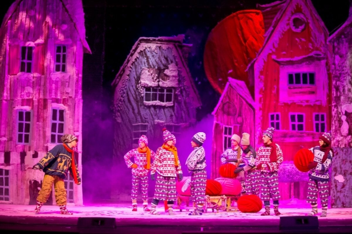    179 лет назад, 21 декабря 1884 года, была опубликована сказка Андерсена «Снежная королева».