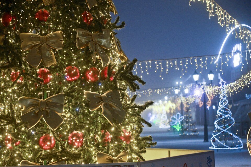    В городе пройдет несколько концертов Олег УКЛАДОВ