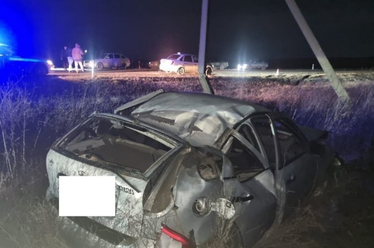    Водитель-бесправник врезался в столб на Ставрополье, погибла его пассажирка