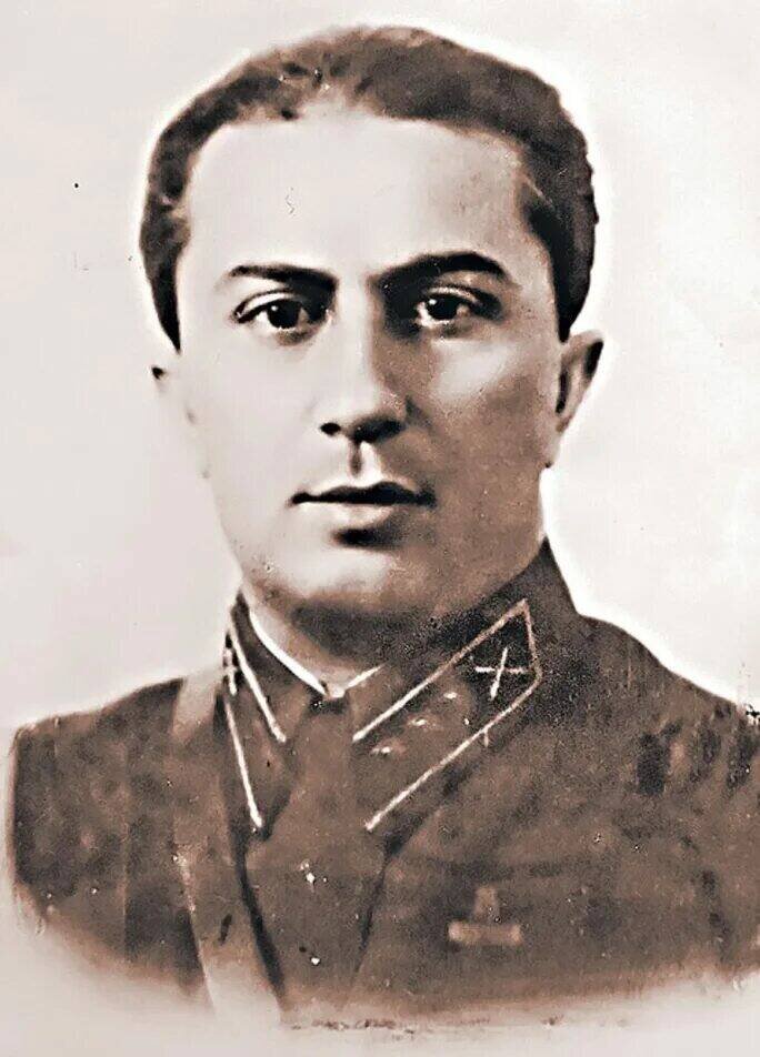 Яков Джугашвили. 1941г. Фото из открытых источников