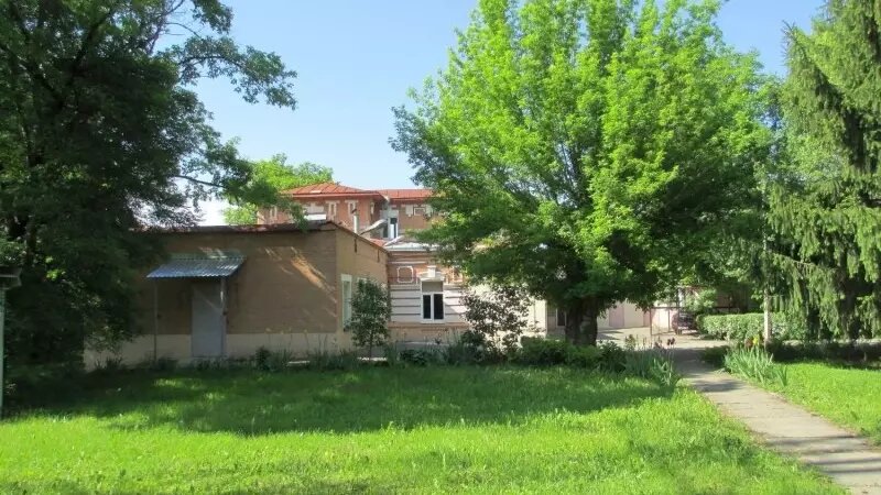     В Ставропольском крае в перечень выявленных объектов культурного наследия включили два новых здания, сообщили в правительстве региона.