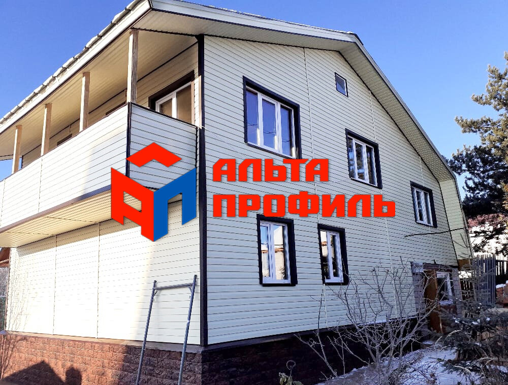 АЛЯСКА, виниловый сайдинг, цвет СНОУ Источник фото: сообщество ВКонтакте "Купить сайдинг Ижевск Альта-профиль"