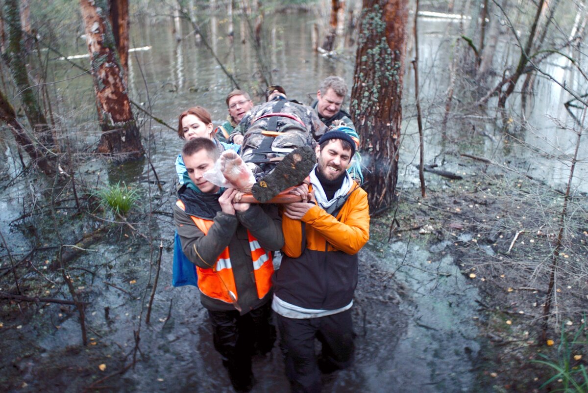 Кадр из сериала Плейлист волонтера. Источник: kinopoisk.ru 