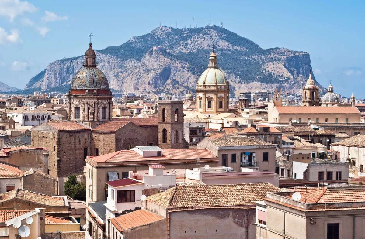  Здравствуйте, дорогие друзья! Палермо – потрясающий город на острове Сицилия, с богатой историей и уникальной атмосферой.