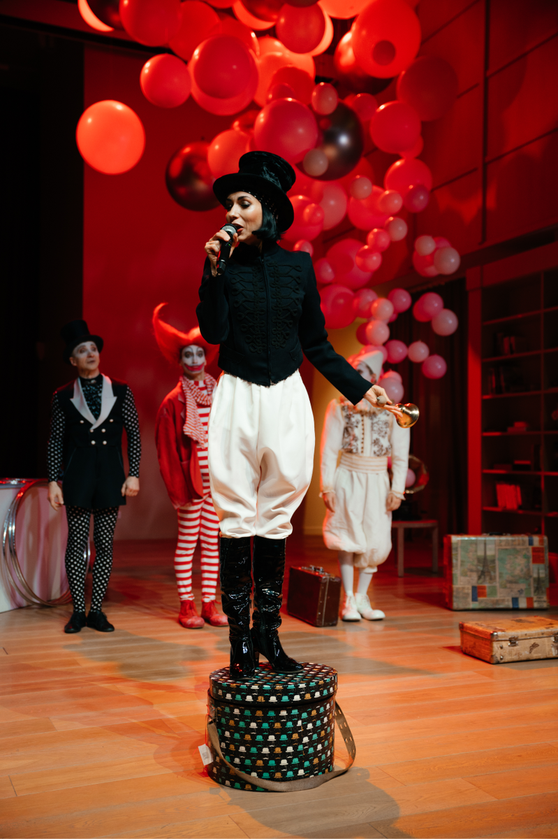    Винтаж, фокусы и карусель: в Noôdome прошел новогодний праздник MR Group (фото 5)