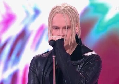    Участники «Голубого огонька» бойкотировали выступление Шамана — Марков